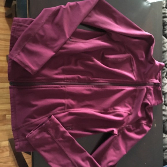 Thin athletic jacket - Picture 1 of 1